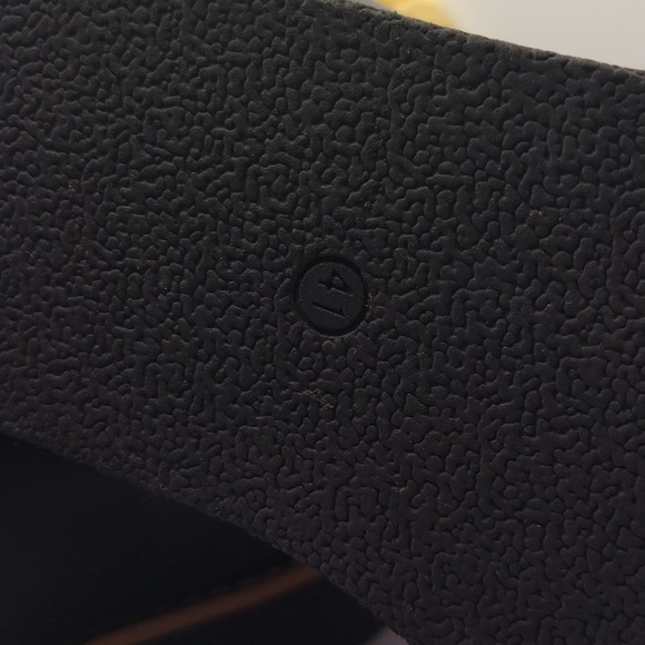 H&M DIVIDED BOOTIES - Picture 5 of 7